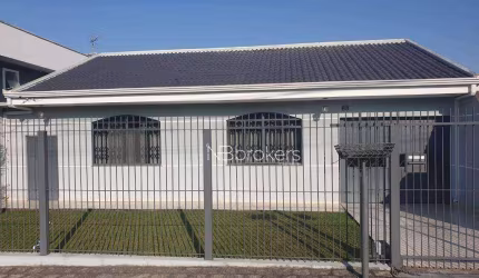 3 QUARTOS, EDÍCULA COM CHURRASQUEIRA E GARAGEM PARA 3 CARROS!