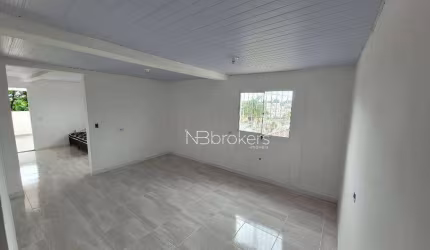 OPORTUNIDADE: MORADIA E ESPAÇO COMERCIAL INDEPENDENTE!