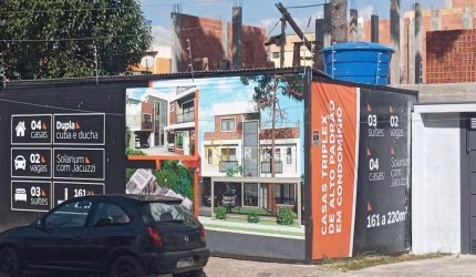 SOBRADO EM CONDOMÍNIO