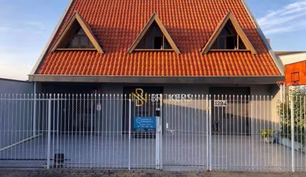 Sobrado com 5 dormitórios à venda, 218 m² por R$ 1.250.000,00 - Novo Mundo - Curitiba/PR