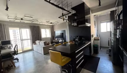 Imóvel à venda em São Paulo-SP, Vila Andrade: Apartamento com 2 quartos, 1 suíte, 2 salas, 2 banheiros, 2 vagas de garagem e 66m².