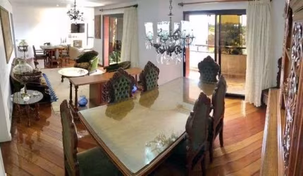 Venda de luxuoso apartamento com 4 quartos e 4 suítes no Jardim Vitória Régia, São Paulo-SP: 7 salas, 6 banheiros e 4 vagas de garagem!