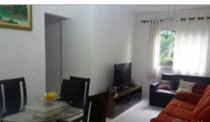 Apartamento à venda na Vila Andrade, São Paulo-SP: 3 quartos, 1 suíte, 3 salas, 2 banheiros, 2 vagas de garagem!