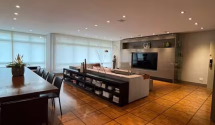 Apartamento à venda em Higienópolis, São Paulo-SP: 3 quartos, 2 suítes, 4 banheiros, 1 vaga, 219,87m².