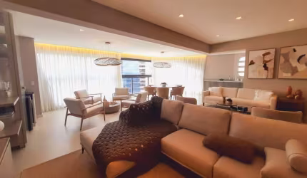 Apartamento de luxo para locação em São Paulo-SP, Chácara Santo Antônio: 3 quartos, 3 suítes, 5 banheiros, 3 vagas, 196m².