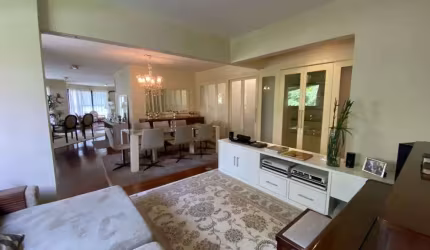 Apartamento de luxo na Vila Andrade: 3 quartos, 3 suítes, 3 banheiros, 4 vagas de garagem, 220m². Confira!