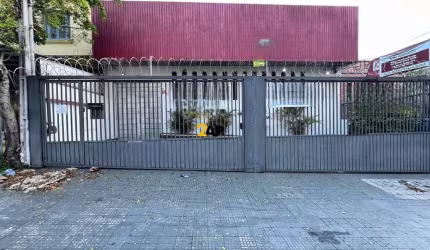Ponto Comercial/Loja/Box para Aluguel em Santo Amaro