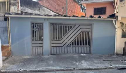 Sobrado a venda com 192m² de construção por R$ 550.000,00 no Parque Regina