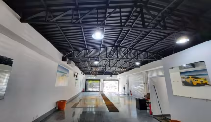 Galpão/Loja/Ponto Comercial para locação no Morumbi