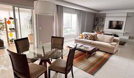 Apartamento com 3 suítes e 5 vagas para aluguel no Campo Belo