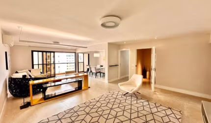 Apartamento com 2 suítes para venda em Moema