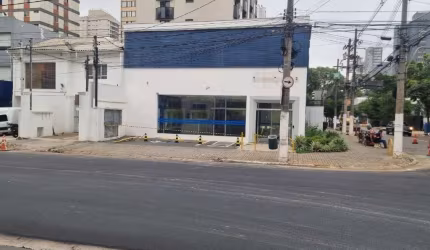 Loja para venda ou aluguel em Moema