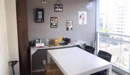 Apartamento à venda na Vila Olímpia, São Paulo-SP: 1 quarto, 1 suíte, 3 salas, 1 banheiro, 1 vaga de garagem, 40m² de área.