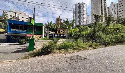 Terreno comercial com 300m² para venda na Vila Andrade