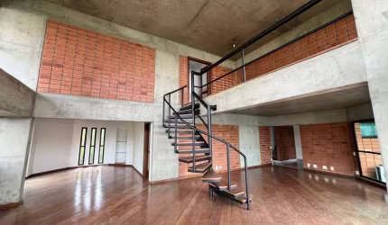 Apartamento Duplex com 4 quartos e 4 vagas para venda no Panamby