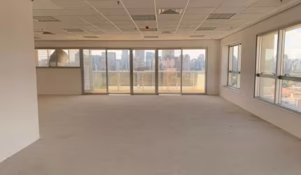 Conjunto Comercial para Locação no Brooklin - Localização Estratégica!