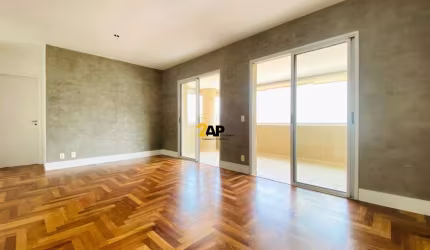 Apartamento de Luxo no Brooklin Paulista: 3 Quartos, 1 Suíte, 3 Salas, 4 Banheiros, 2 Vagas de Garagem - São Paulo-SP