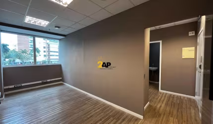 Excelente oportunidade de locação ou venda -  sala comercial na Vila Andrade.