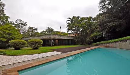 Mansão para venda na Cidade Jardim a poucos metros da Marginal Pinheiros
