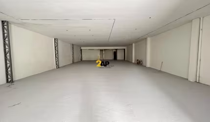 Loja Comercial para Aluguel em Santo Amaro, 4 Banheiros, 4 Vagas e 300m² de área