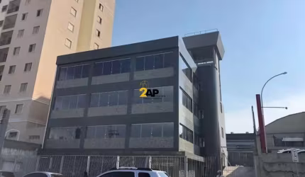 Excelente oportunidade: Prédio comercial para locação com 10 banheiros, 10 vagas de garagem e 2.200m² na Vila Santa Catarina