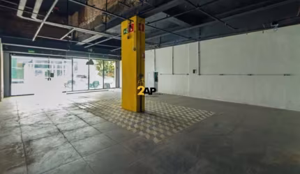 Loja Comercial para aluguel na Rua Augusta - São Paulo - 400m² - 4 Banheiros - Excelente Localização