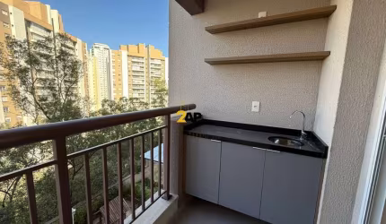 Aluguel de apartamento de 2 quartos na Vila Andrade, São Paulo - 56m², 1 suite, 2 salas, 2 banheiros e vaga de garagem.
