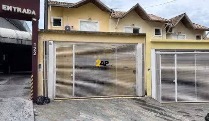 Sobrado à venda em São Paulo-SP, Jardim Peri Peri - 2 suítes, 1 sala, 3 banheiros, 2 vagas de garagem, 75,00m².