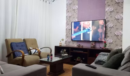 Imperdível Sobrado à Venda em São Paulo-SP, 3 Quartos, 2 Banheiros, 1 Vaga de Garagem, 242m² no Jardim Ingá!