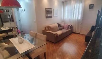 Apartamento à venda no Jardim Clementino em Taboão da Serra-SP: 2 quartos, 1 banheiro, garagem e 47m² de área!