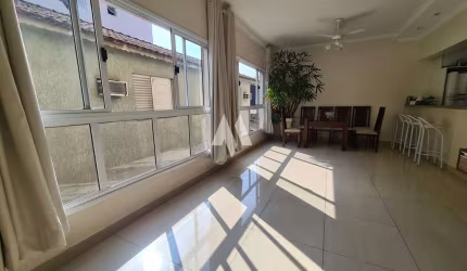 Sobreposta no Jardim Independência com 3 quartos e 134m²!