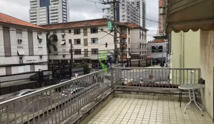 Linda Sobreposta Alta com terraço em um dos melhores pontos da cidade no Boqueirão, 4 dormitórios sendo 1 suíte!
