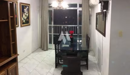 Apartamento Gonzaguinha São Vicente, 85m² com 2 dorms, varanda, vaga!
