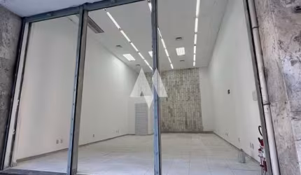 Loja Comercial para Locação no Centro de Santos.  Oportunidade imperdível para empreendedores! Loja comercial, localizadas no coração do Centro de Santos, em uma área de alto fluxo de pessoas, ideal p