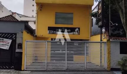 Excelente casa comercial com 396m2 de área construída