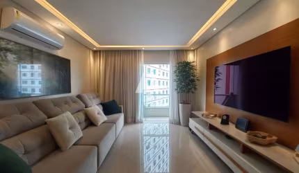 Apartamento 2 quartos e 2 banheiros 1 vaga na quadra da praia do José Menino em Santos/SP