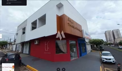 Predio Comercial 3 lojas e 3 quitinetes