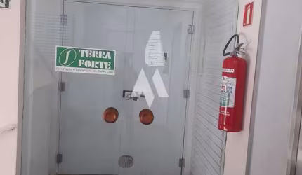 Sala comercial à venda no bairro Centro - Santos/SP