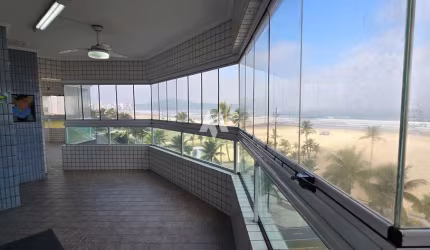 Apartamento á venda na Praia Grande/Sp