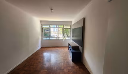 Apartamento em José Menino, Santos/SP 2 dormitórios, 1 suíte, 1 vaga, na quadra da praia
