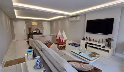 O Apartamento dos Seus Sonhos no Canal 3, 3 dormitorios, 2 suítes, totalmente reformado, vista mar