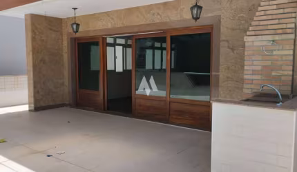 Casa com 4 dormitórios para locação em Santos