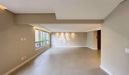 Apartamento Alto Padrão reformado para locação na Vila Rica/Boqueirão - Santos/SP