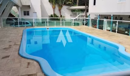 Casa de Condomínio com 3 Quartos à Venda, 110 m² por R$ 550.000