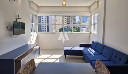 Flat de luxo com serviços de hotelaria completa no  Gonzaga em Santos/sp.