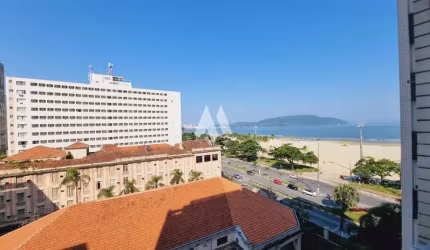 Apartamento de 2 dormitórios, com vista mar e vaga fechada