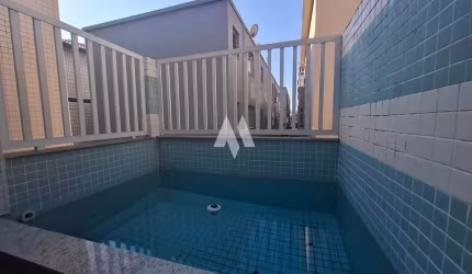 Casa Padrão 3 quartos - bairro Aparecida- Piscina