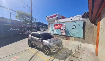 Sobrado Comercial  para alugar no Canal 01 em Santos - SP