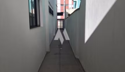 Casa à venda no bairro Encruzilhada - Santos/SP