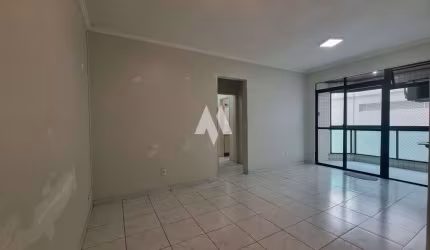 Apartamento Padrão de 2 dormitórios (sendo 1 suite) a 1/2 quadra da praia